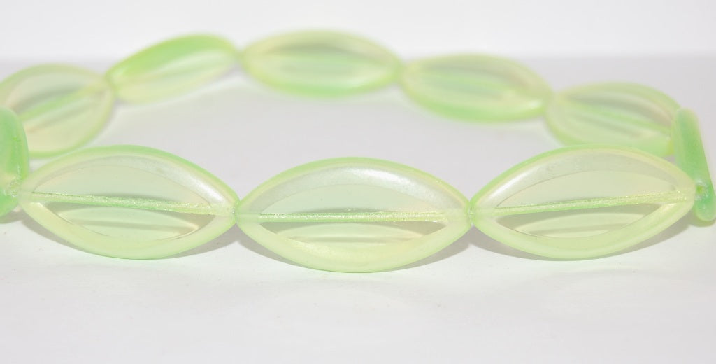 Table Cut Oval Beads, 57801 Luster Cream (57801 14401), Glass, Czech Republic