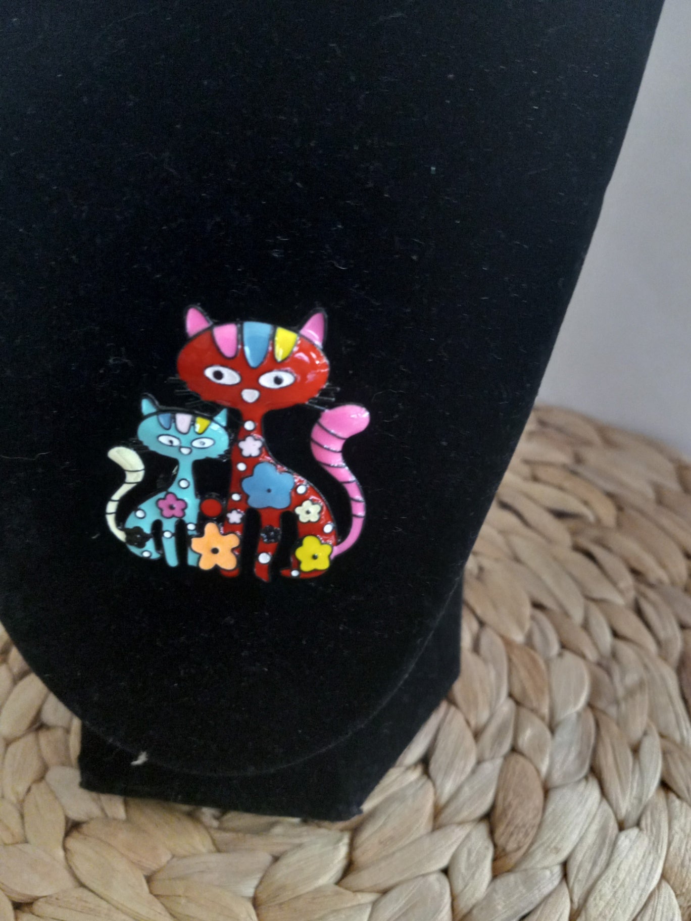 Cat pin dsc