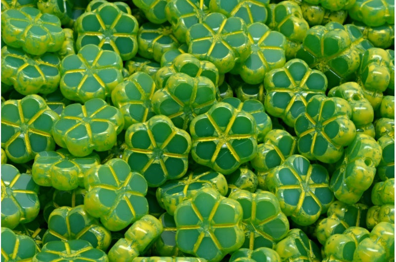Table Cut Garland Flower Beads, Opal Green Beige Yellow Spotted (52020-33303), Glass, Czech Republic
