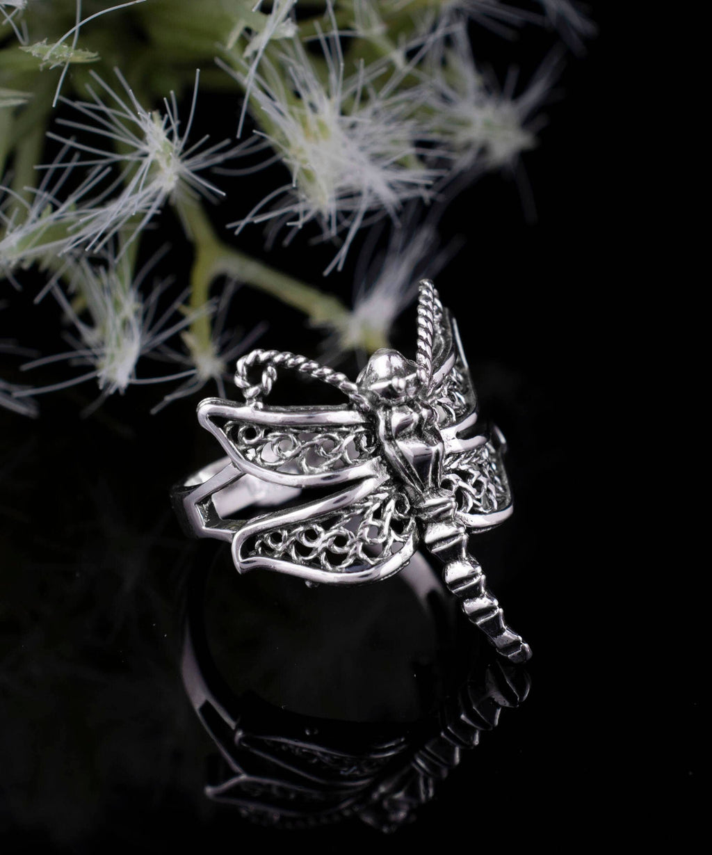 Art Dragonfly Figured Women Silver Ring: No Gemstone / 7