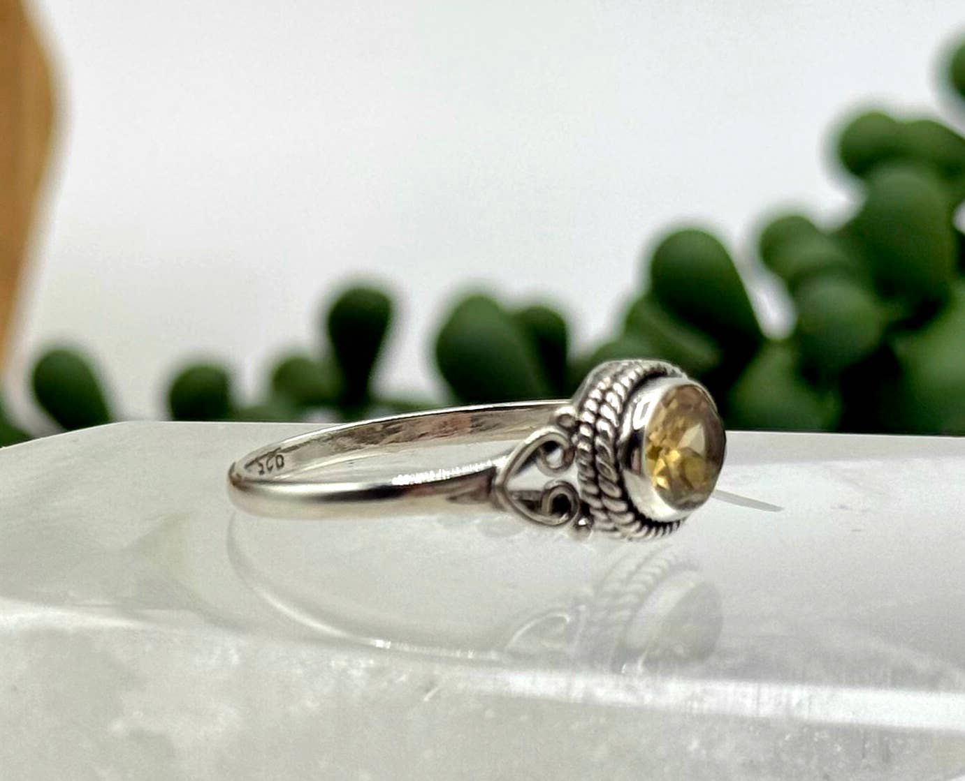 Citrine Semi-Precious Gemstone SterlingSilver/925 Ring: 8