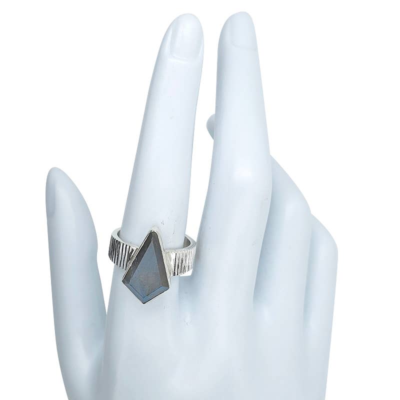 Faceted Labradorite Sterling Silver Ring: 7
