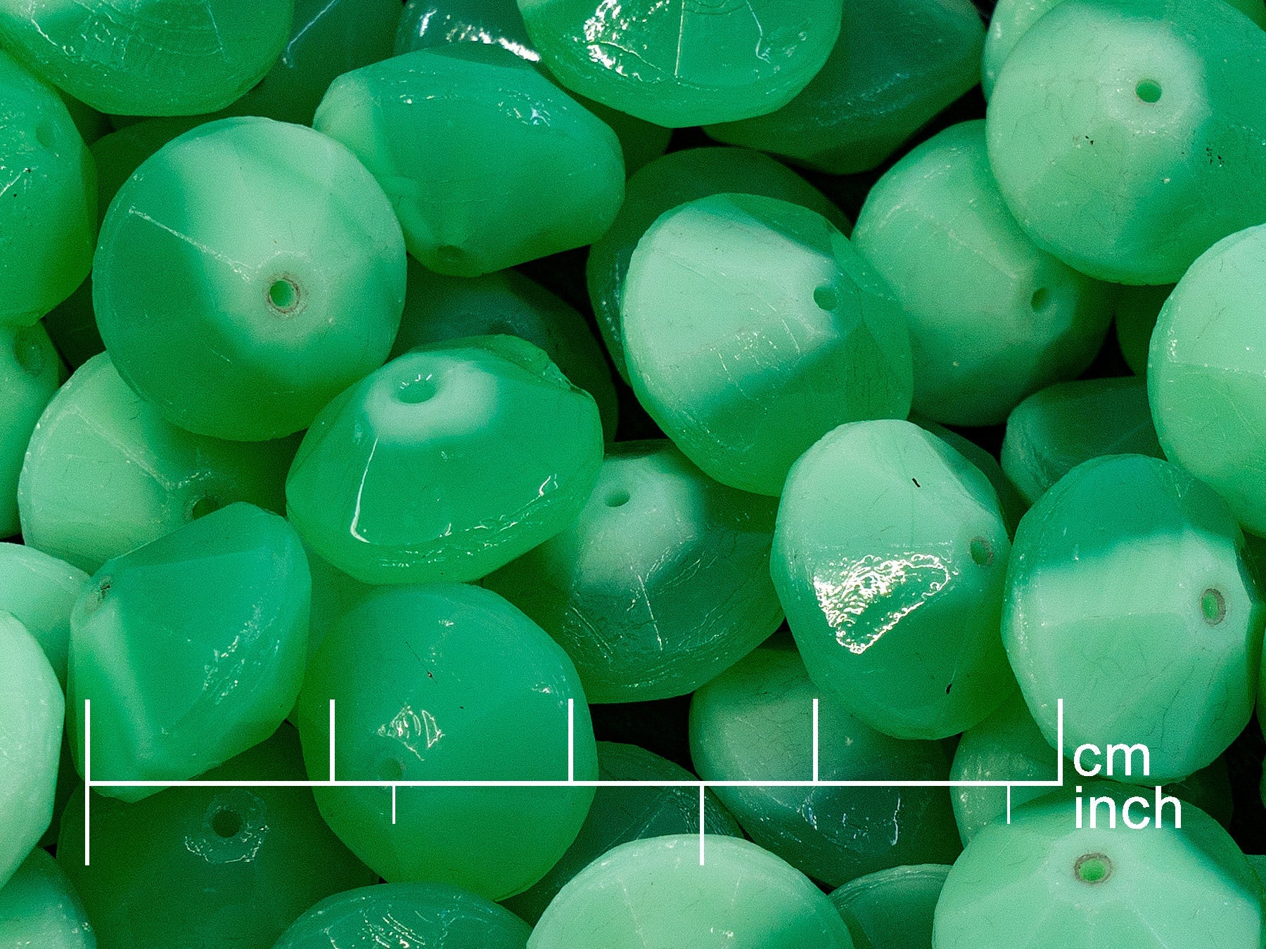 OUTLET 250g Pressed Czech Glass Beads, 14 mm, 52010 (111-49801-14x14-52010)