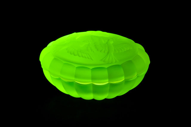 Uranium Glass Tableware (Glow under UV) - Jewelry Box / Bowl with Lid - Dove, Czech Republic