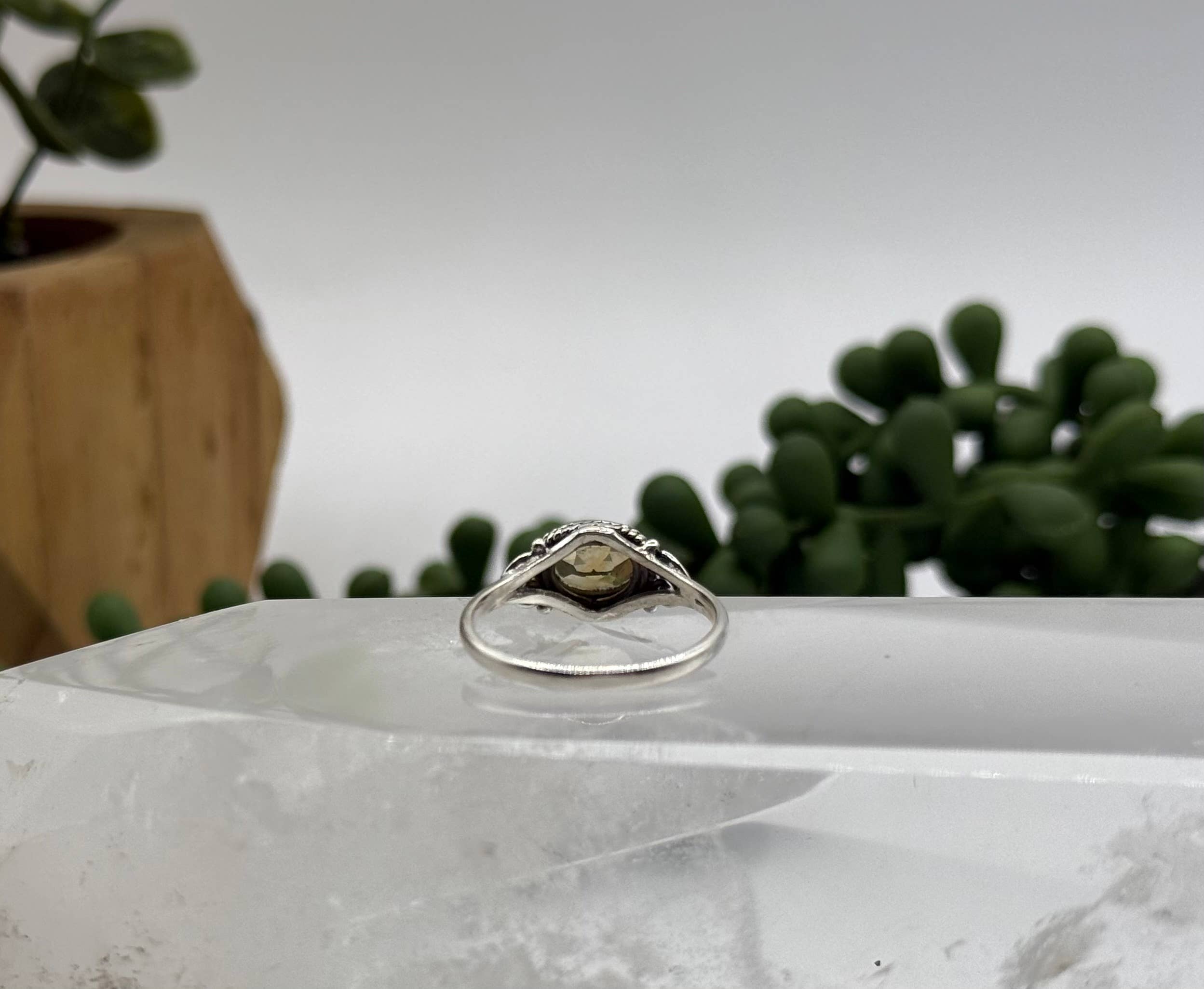 Citrine Semi-Precious Gemstone SterlingSilver/925 Ring: 8