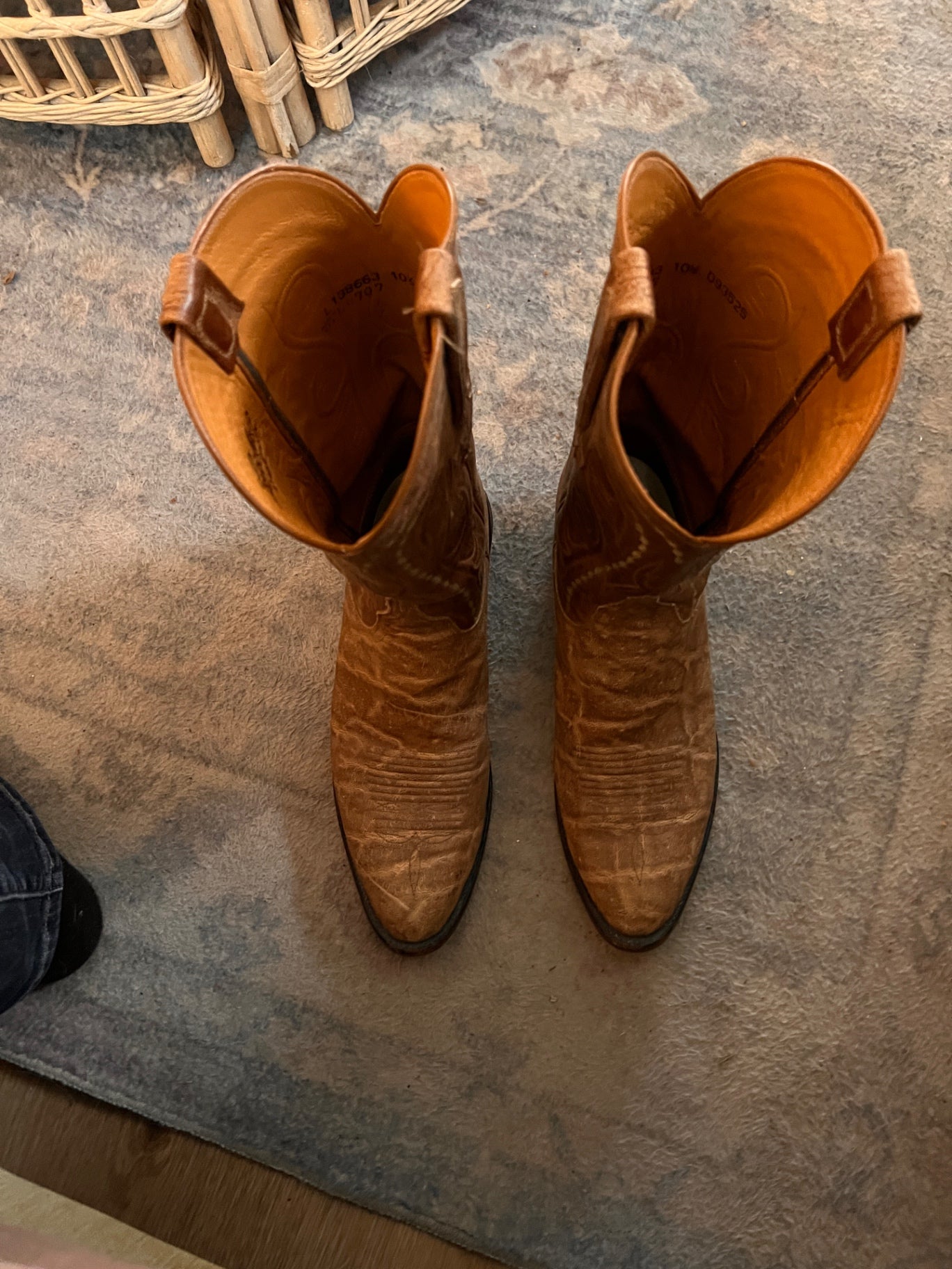 Luchese Elephant Cowboy Boots Light Brown Leather 10.5