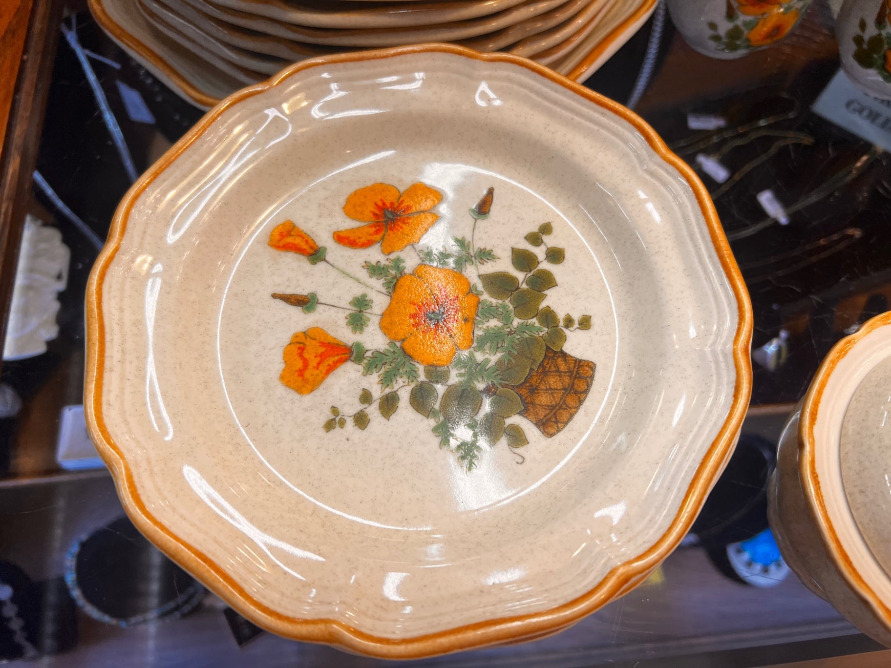 Mikasa Petunia pattern 44 piece set