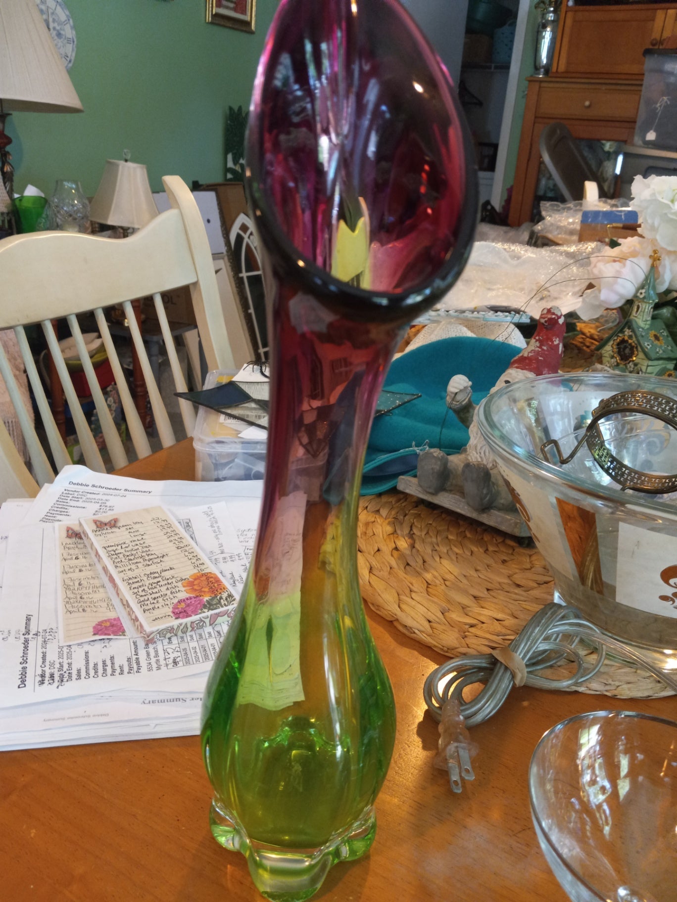 Green/pink vase dsc