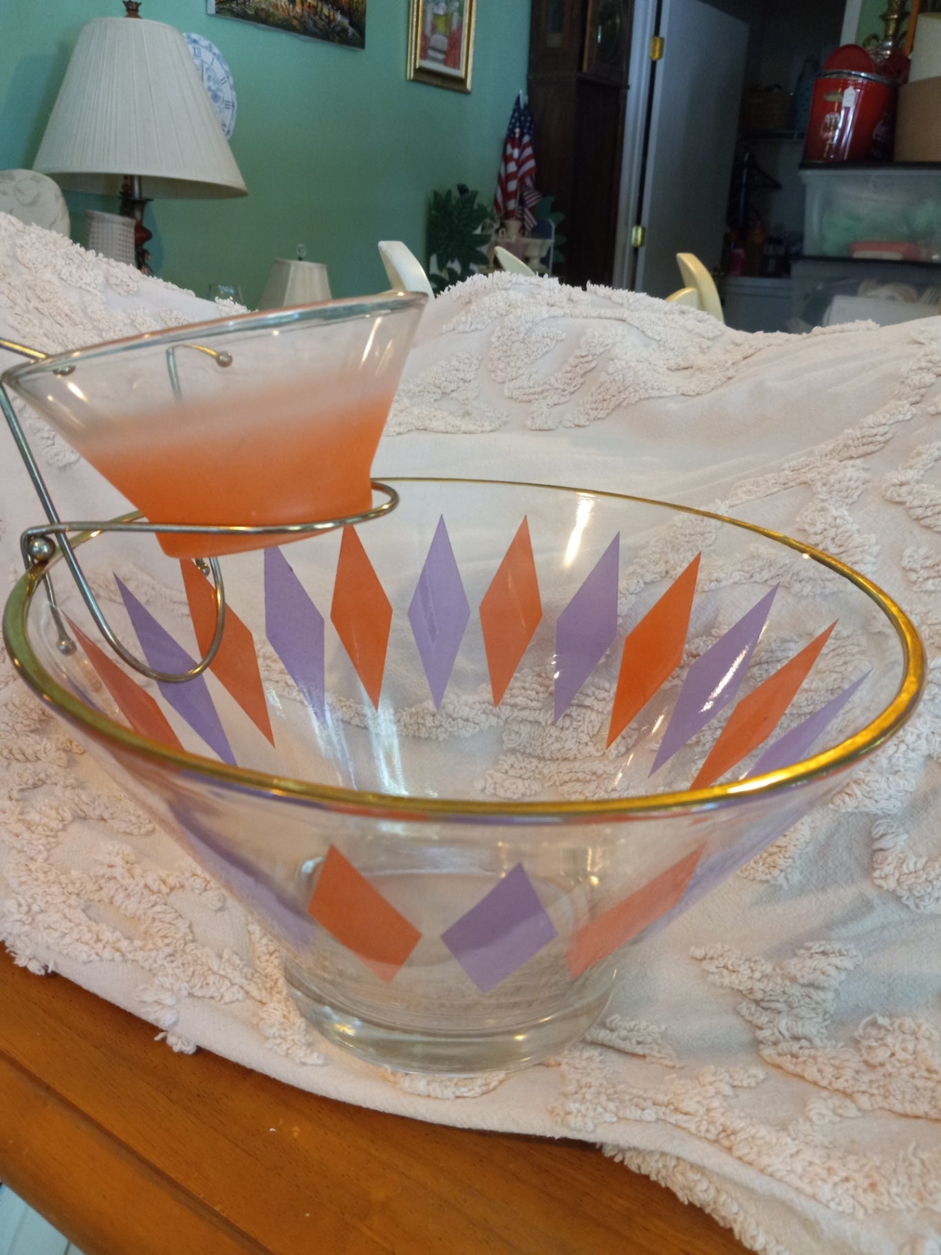 Anchor hocking 60s harlequin chip n dip dsc