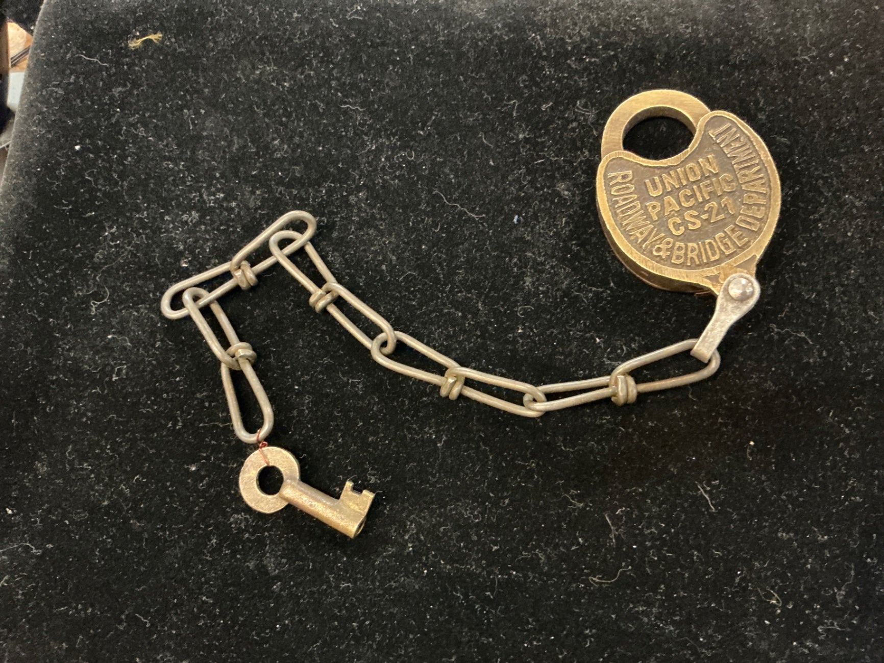 Keychain Gold Metal