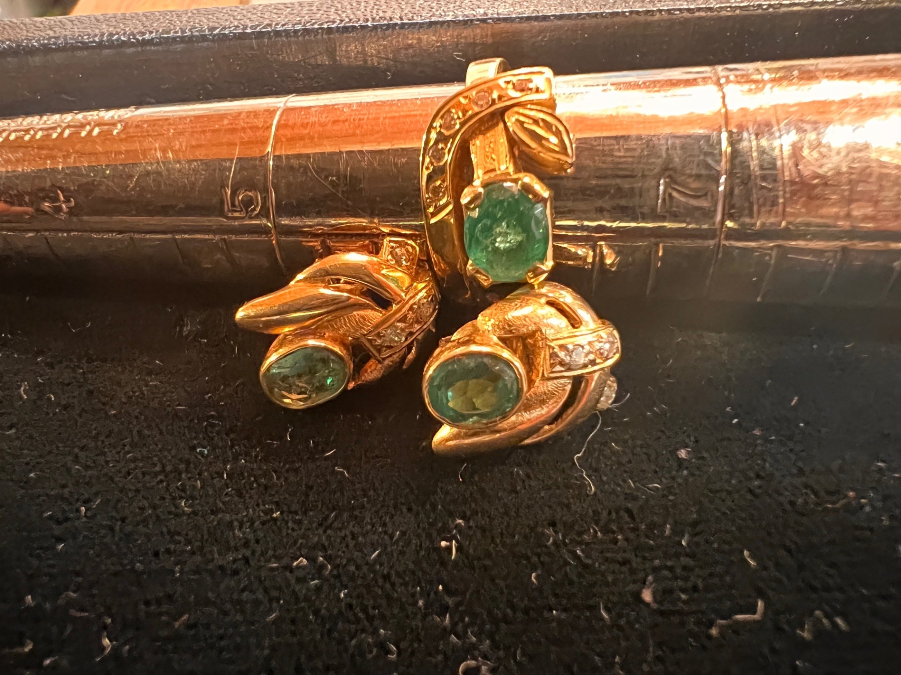 18 karat gold size 6 emerald and diamond ring with matching earrings