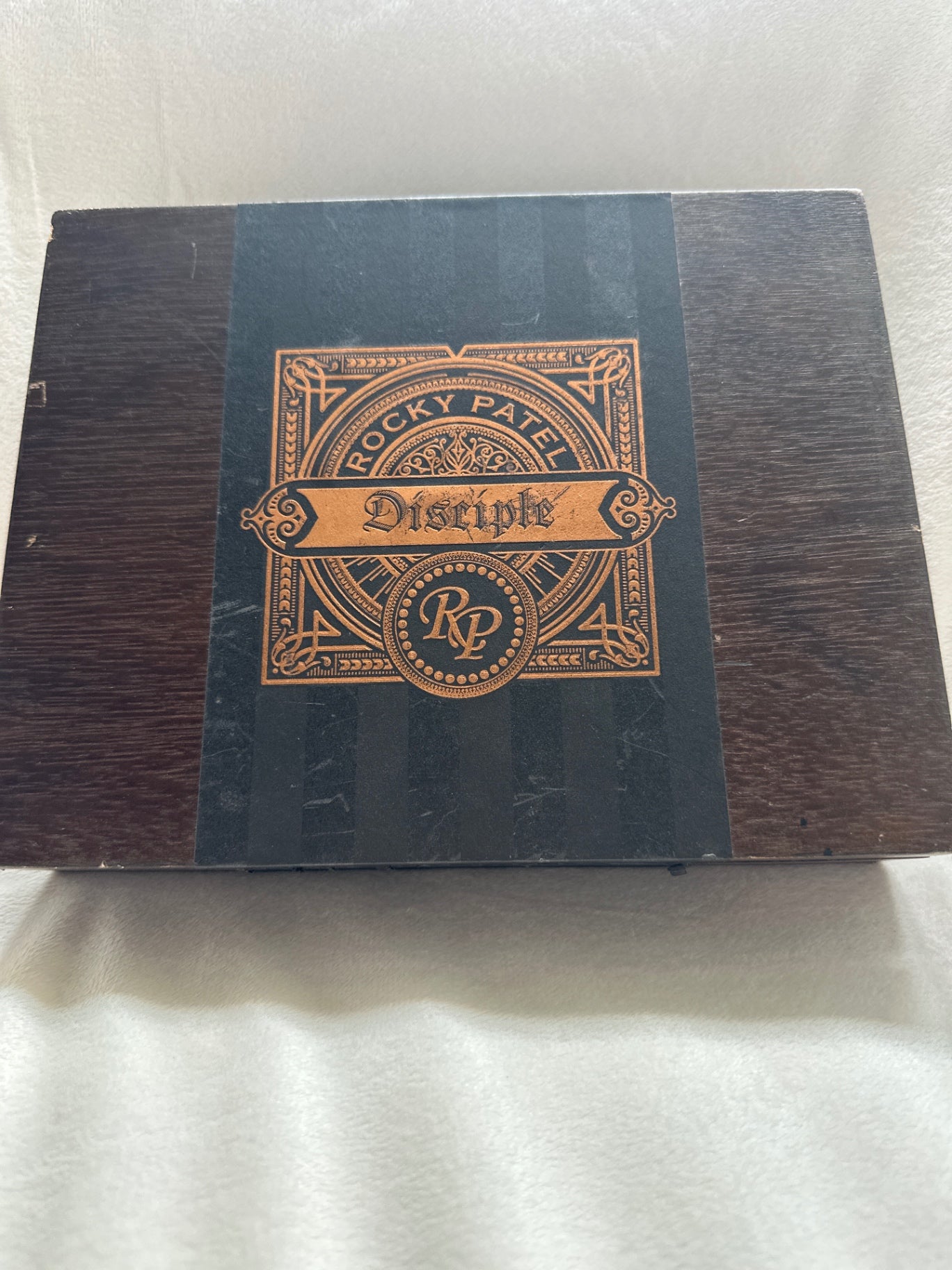 Cigar box Rocky Patel