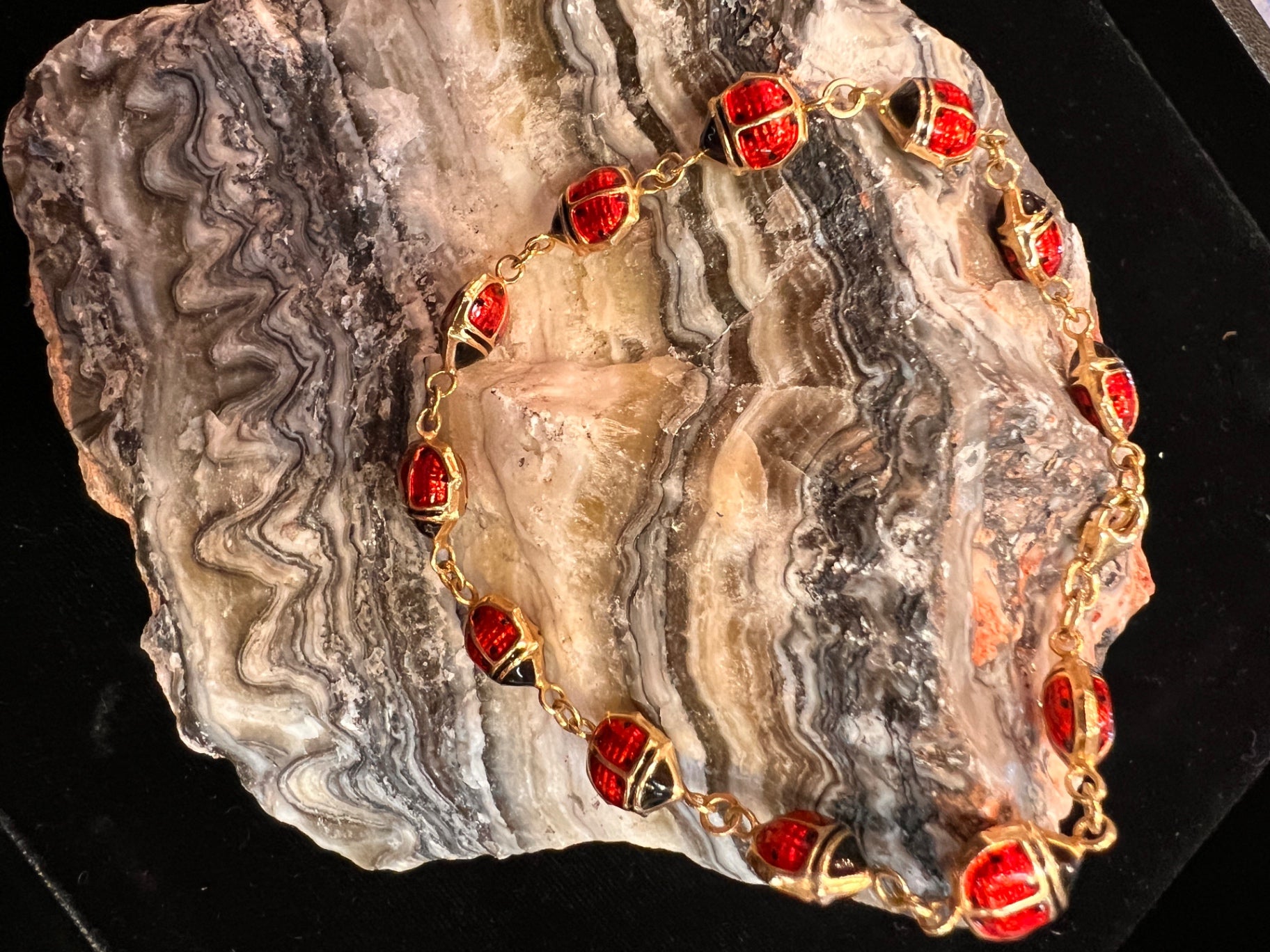 14kt Yellow Gold Enamel and Resin Ladybug Chain Bracelet; 7 inch
