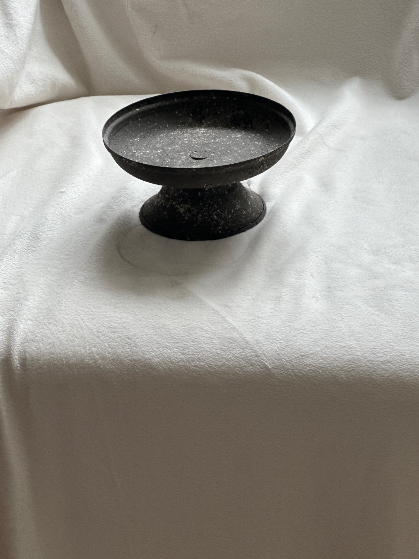 Metal dish
