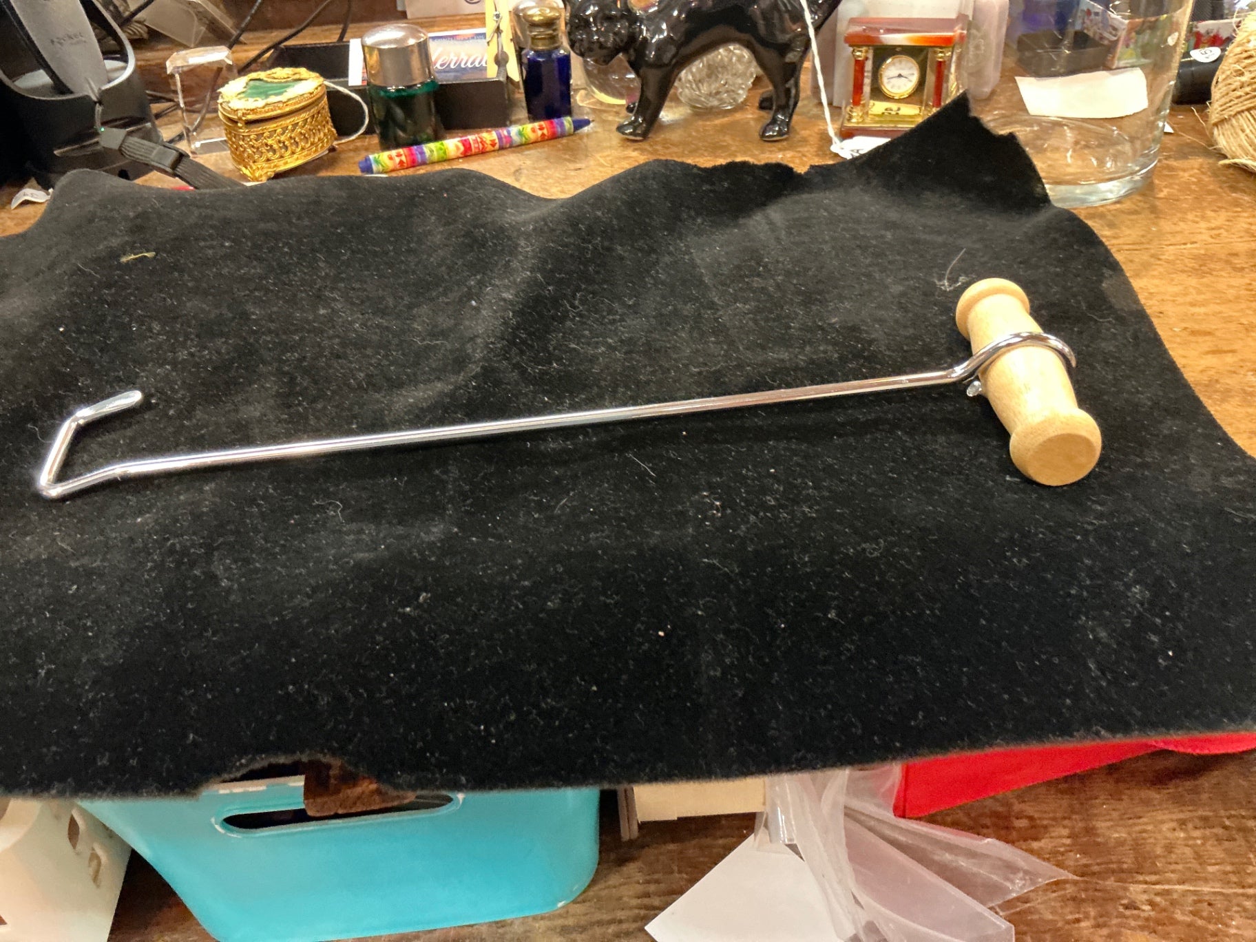 Boot hook