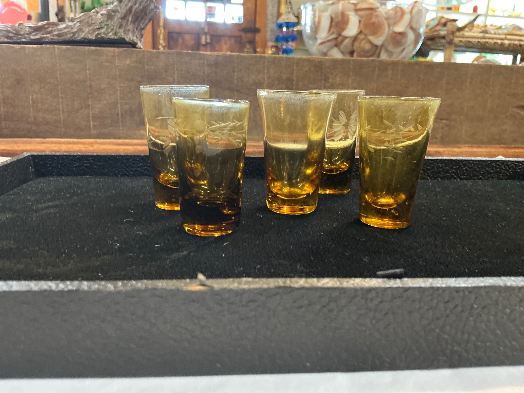 Drinkware Golden yellow Glass