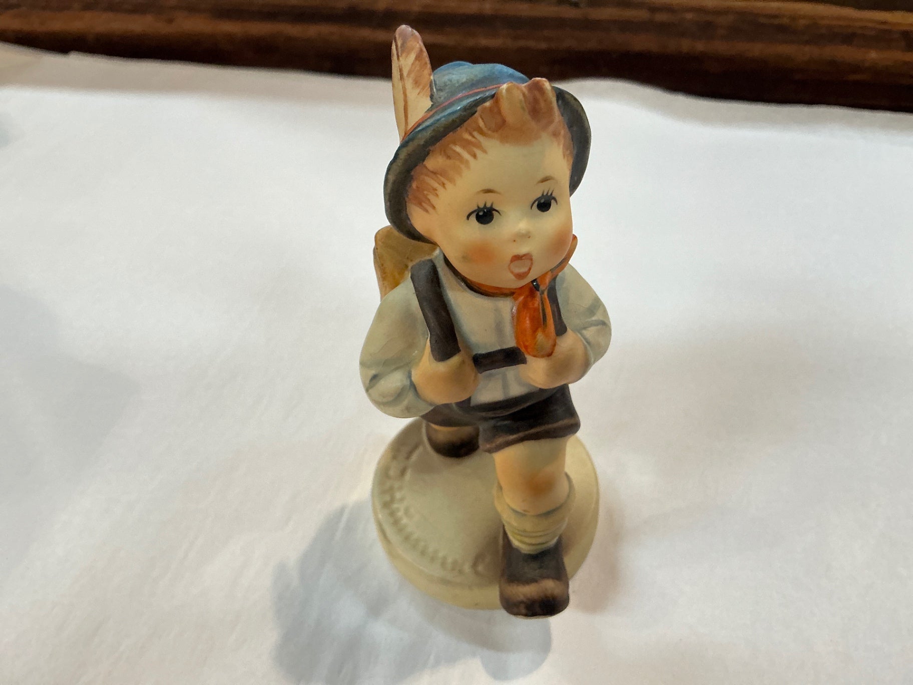 Goebel Hummel No 822/0 School Boy 