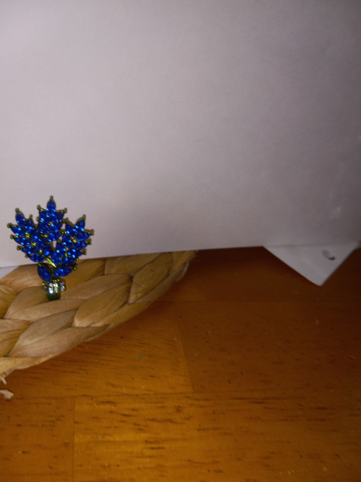 Blue flower pin dsc
