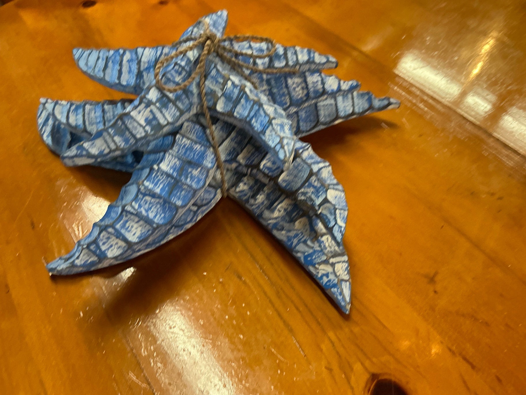 Starfish Decorative Wall Hanging Blue and Turquoise Wood sets of 3 measures 14"x14"x4.5"