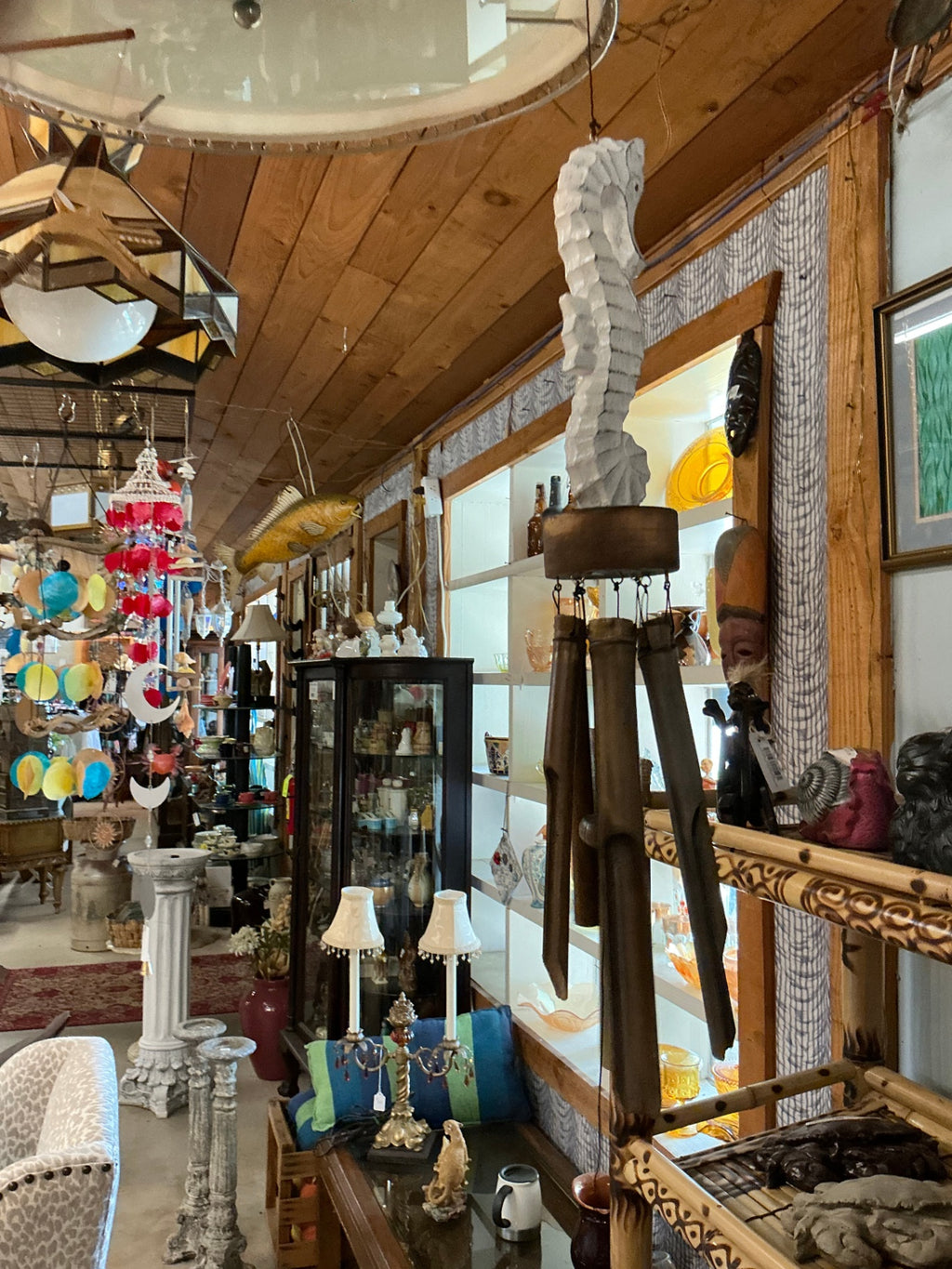 Decorative Hanging Wind Chime White and Brown Wood  seahorse