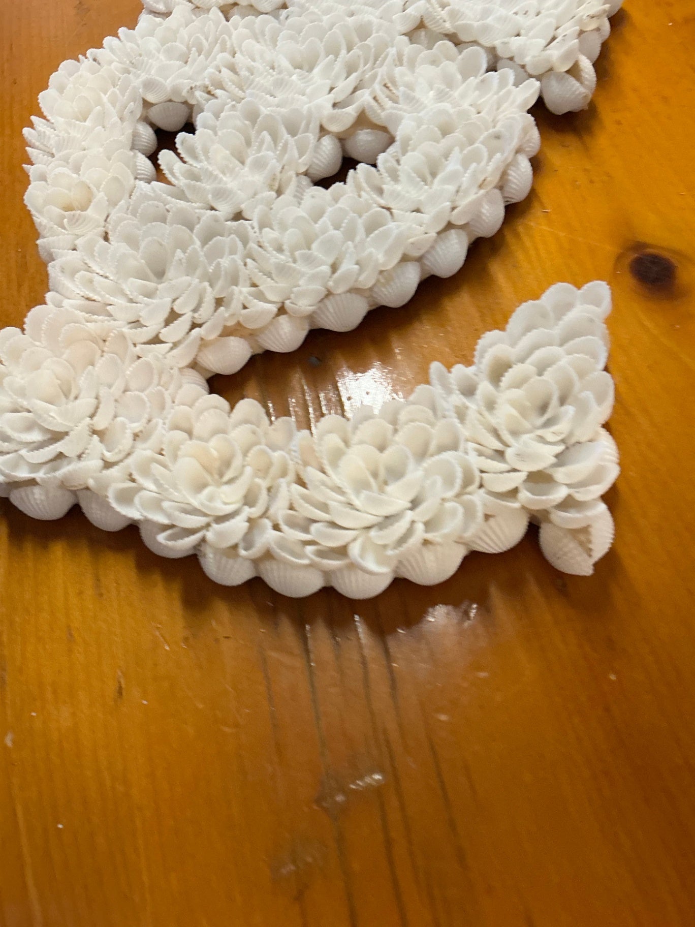 Decorative Wall Hanging White Sea Shell Anchor Measures 16" x 13"
