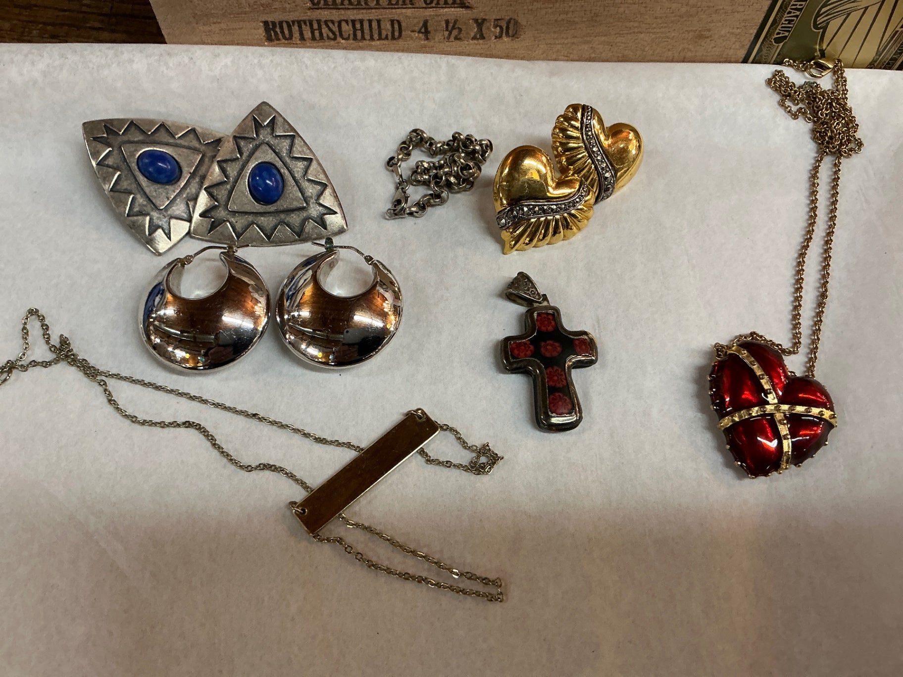 Jewelry Mixed colors (gold, silver, red, blue) Metal