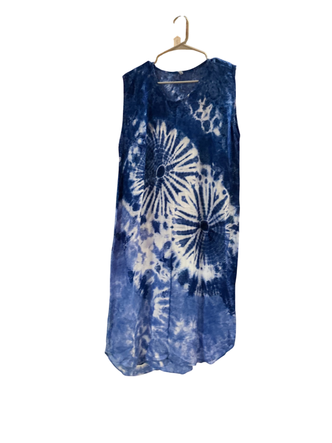 T-Shirt Blue and White Cotton or similar fabric one size