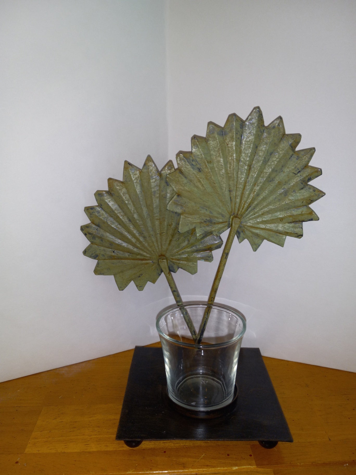 Tin Palm candle holder dsc