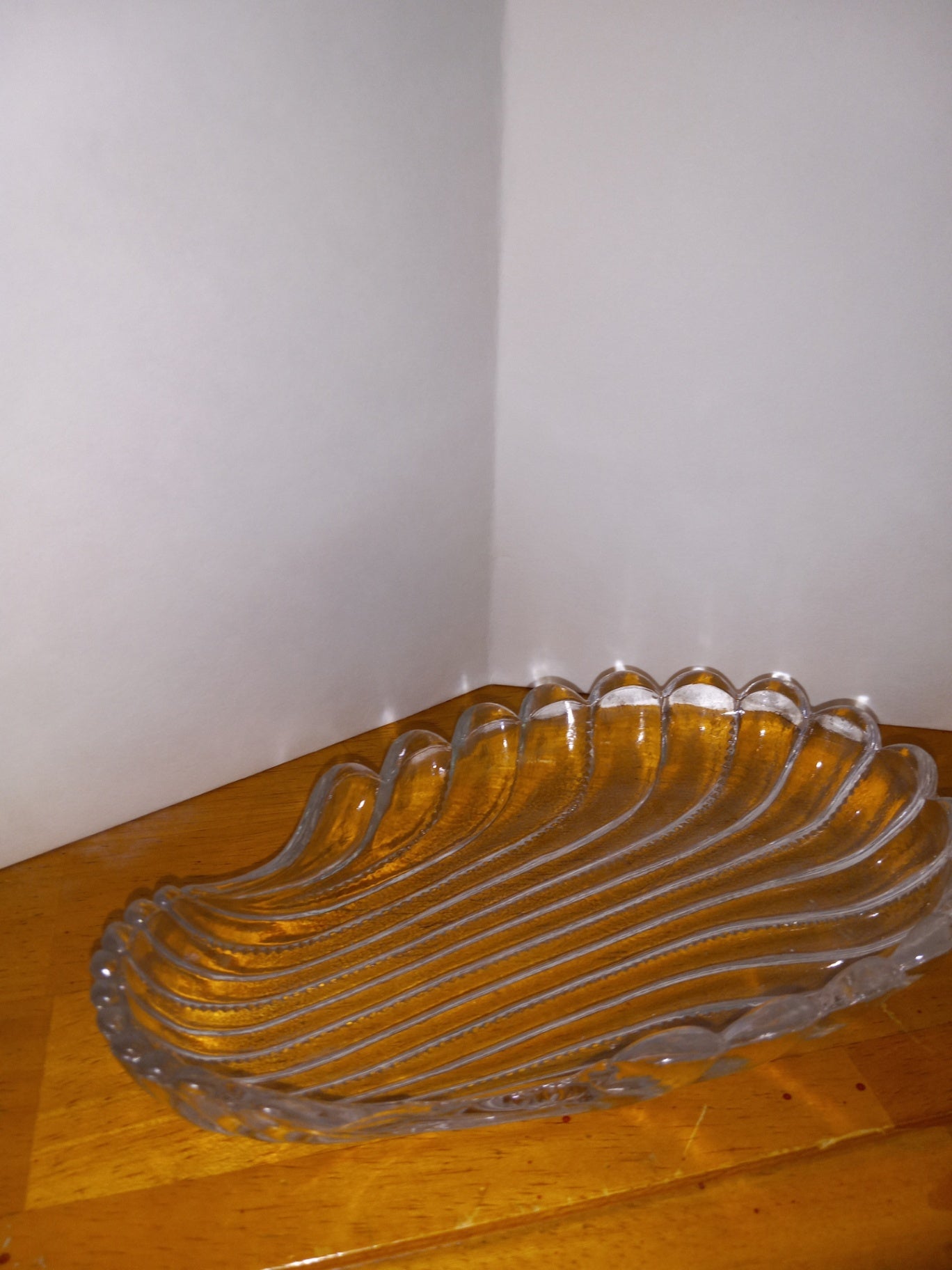 Depression glass Clear with a sharp edge dsc