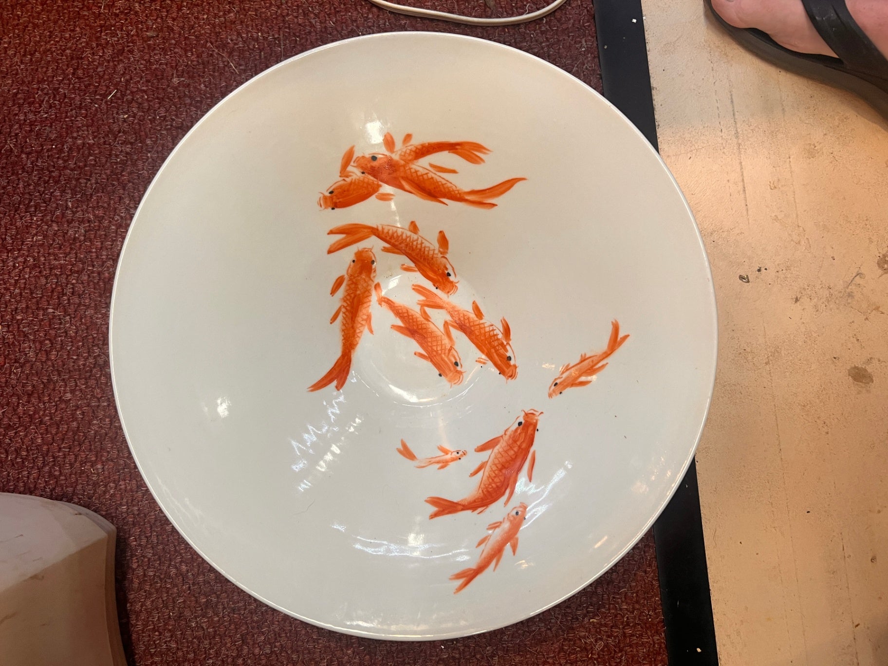 Chinese porcelain fish bowl (sometimes called a koi bowl or jardinière).
