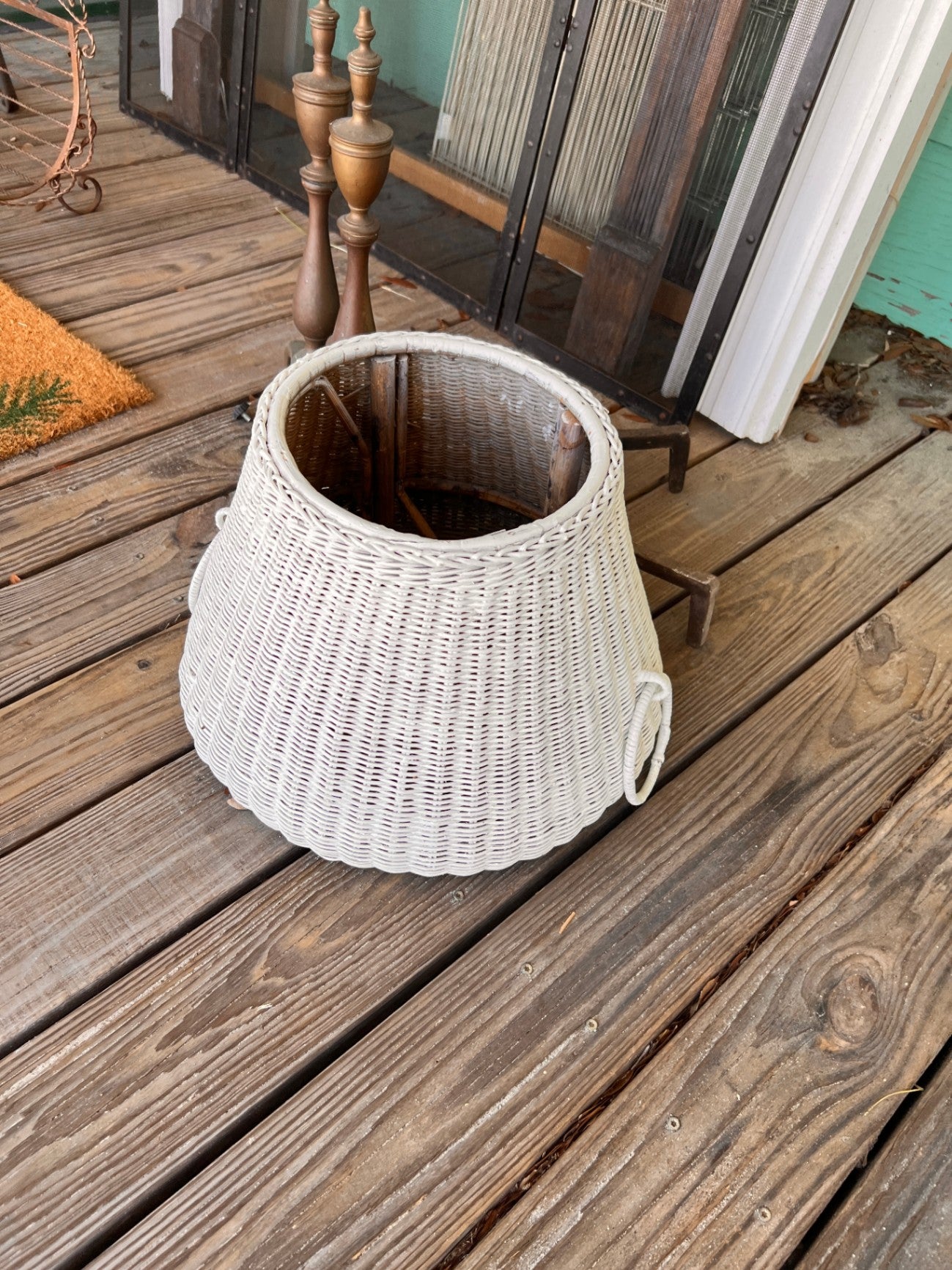 Decorative  Wicker Basket