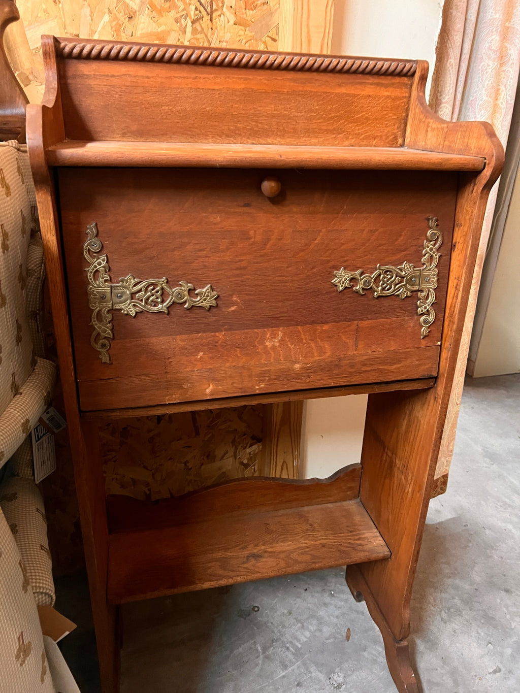 Antique Oak Drop-Front Secretary Desk with Brass Hardware – Early 20th Century