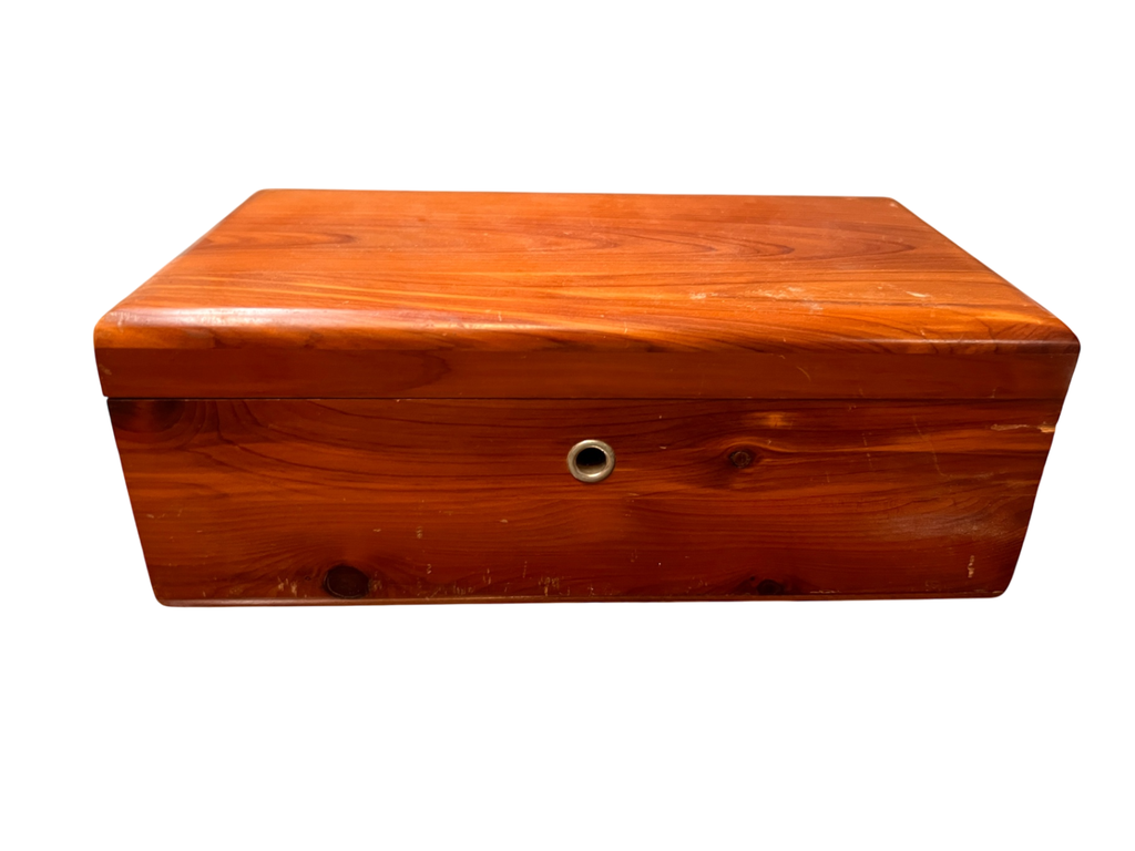 Lane Miniature Cedar Chest (Salesman Sample)