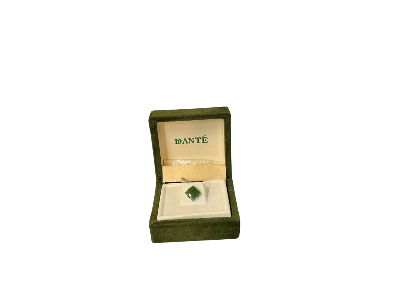 Tie tack 