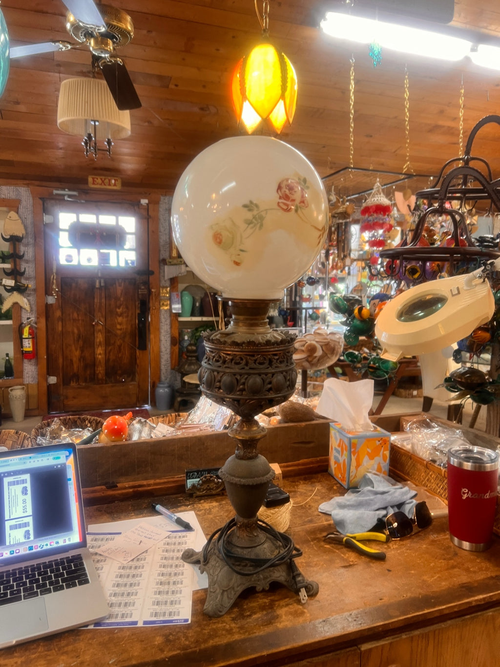 Antique Victorian “Gone with the Wind” Parlor Lamp – Hand-Painted Floral Globe – Converted to Electric