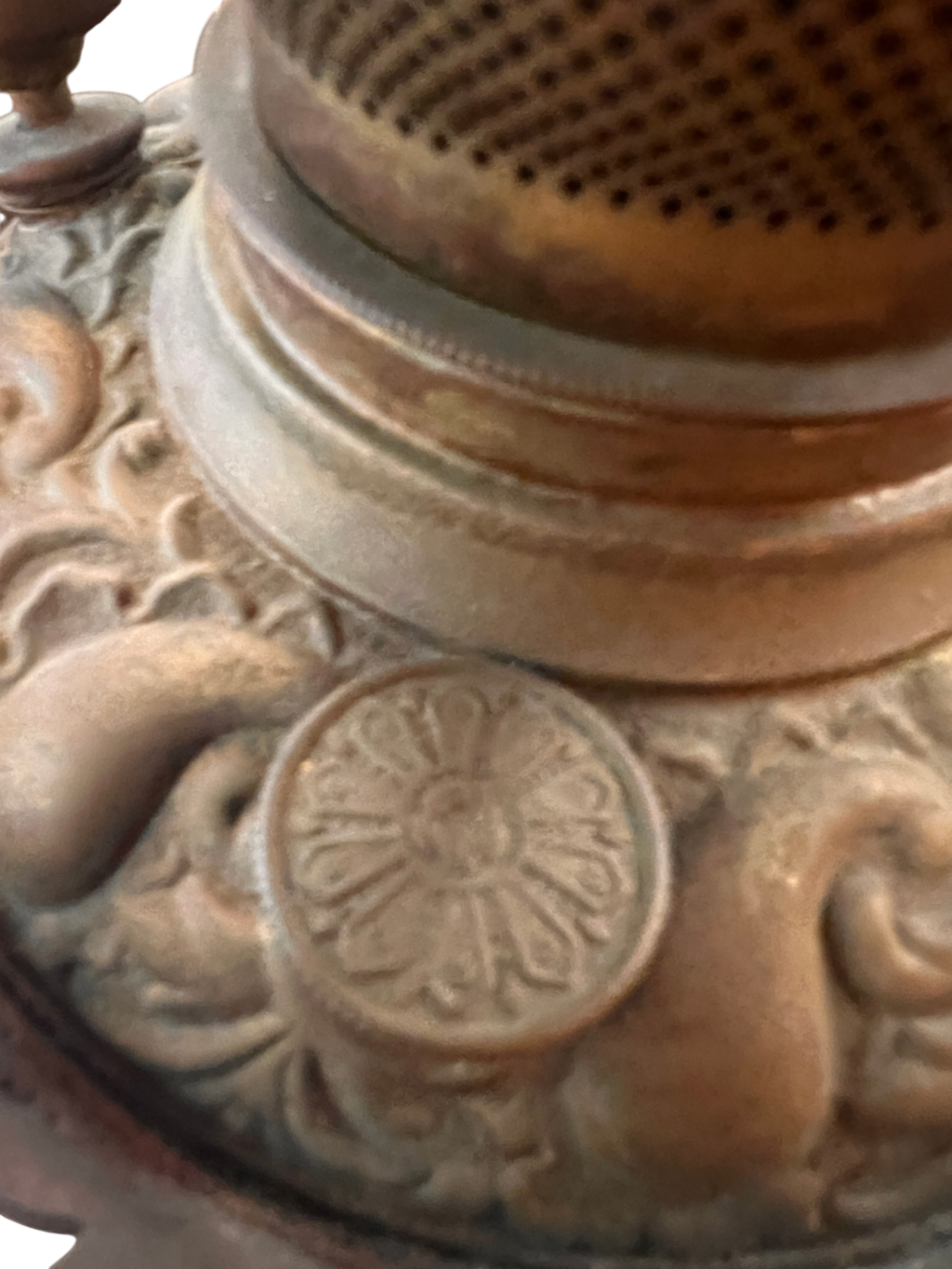 Antique Victorian “Gone with the Wind” Parlor Lamp – Hand-Painted Floral Globe – Converted to Electric