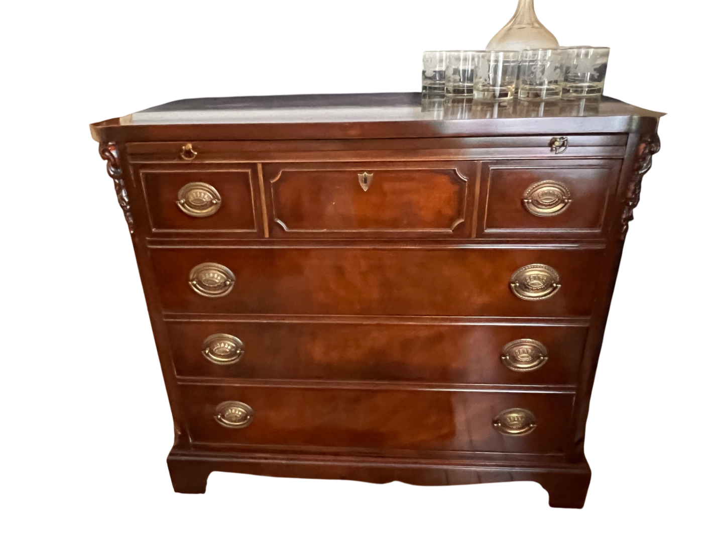 Vintage Mahogany Bachelor's Chest w/ Pull-Out Tray & Brass Hardware