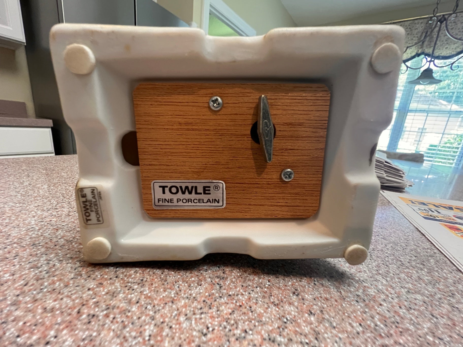 Decorative Figurine Multicolor Ceramic