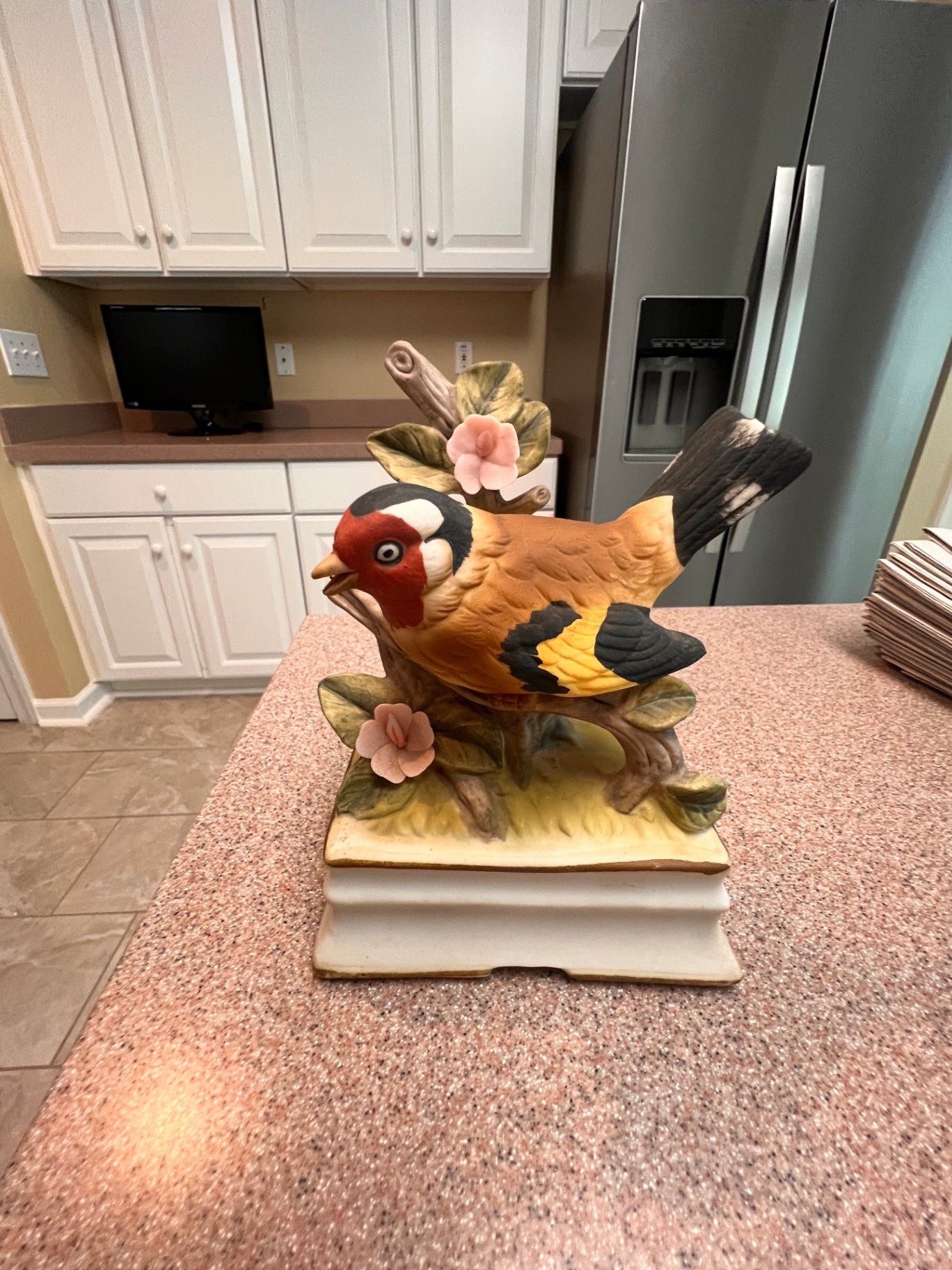 Decorative Figurine Multicolor Ceramic