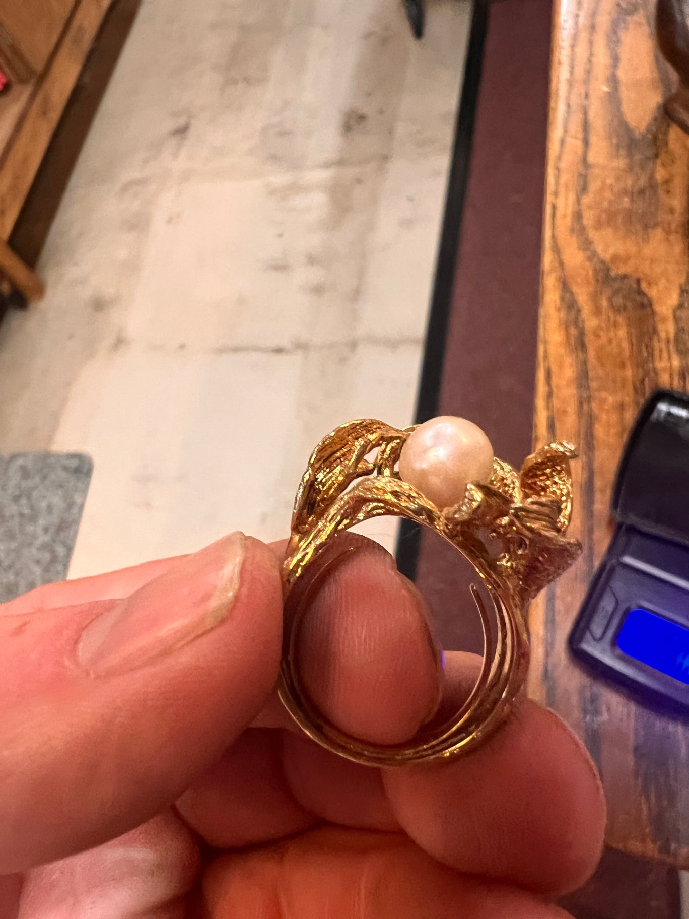 Vintage 10K Gold Cocktail Ring with Simulated or Cultured Pearl