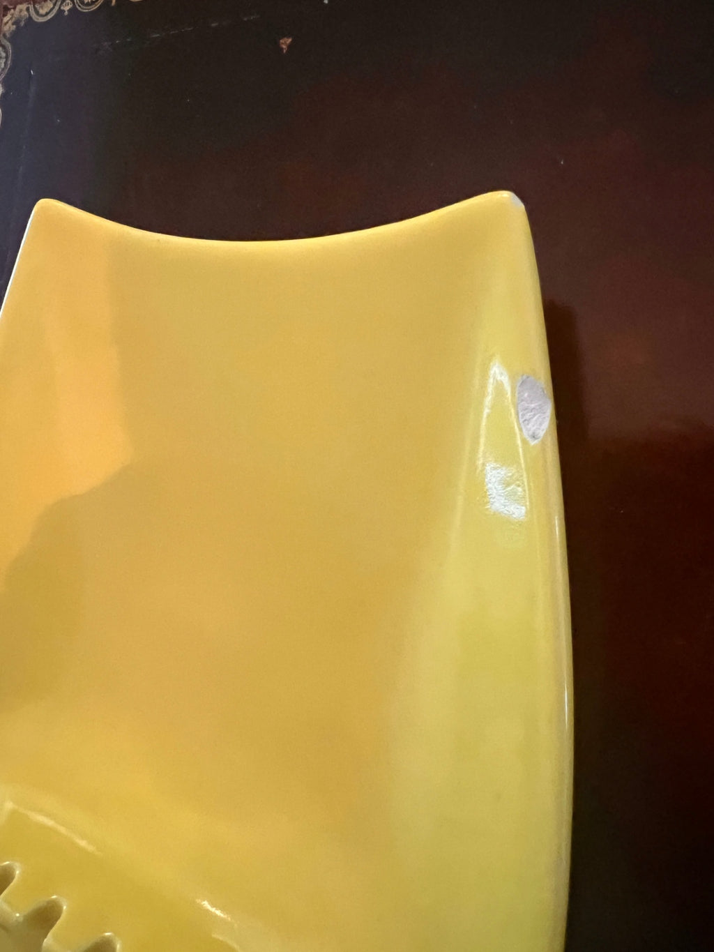 Royal Haeger MCM Ashtray #755 – Chartreuse Yellow – Hickman Design