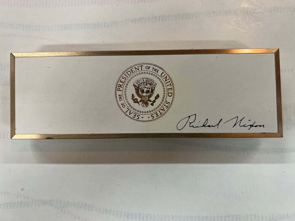 1970 President Richard Nixon Signing Pen – Mass Transit Bill – Boxed with Insert – White House Memorabilia