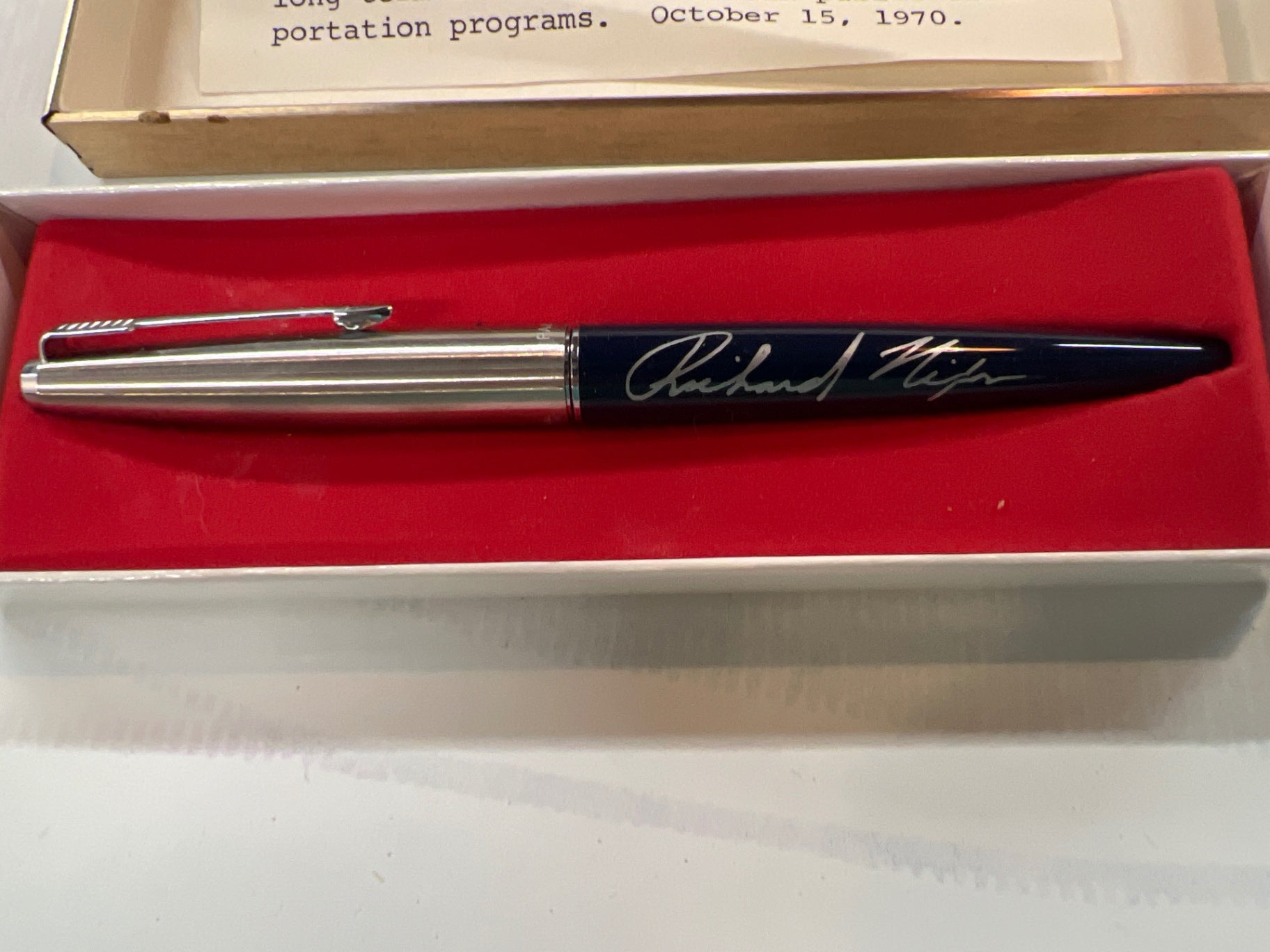 1970 President Richard Nixon Signing Pen – Mass Transit Bill – Boxed with Insert – White House Memorabilia
