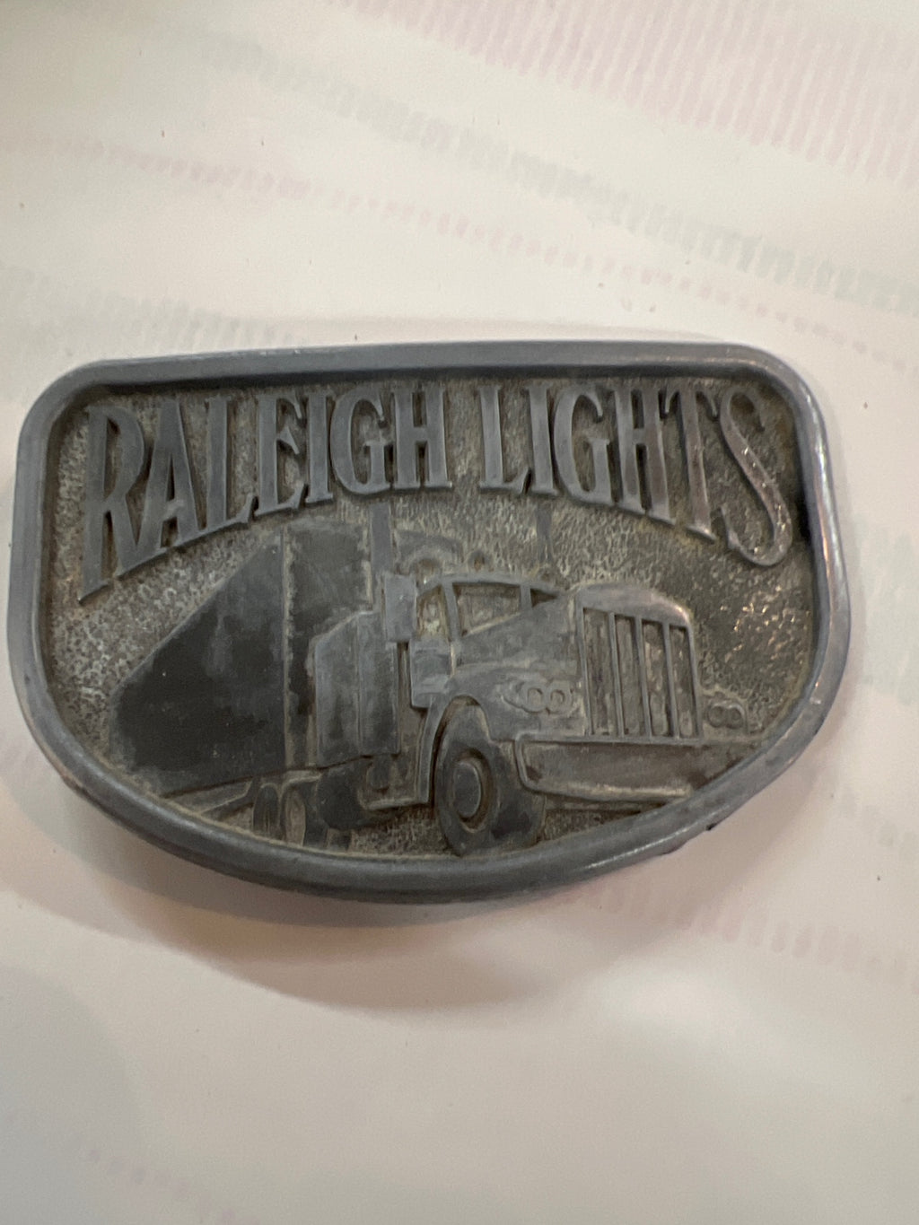 Vintage Raleigh Lights Trucker Belt Buckle – Big Rig Design – 1980s Tobacco Promo