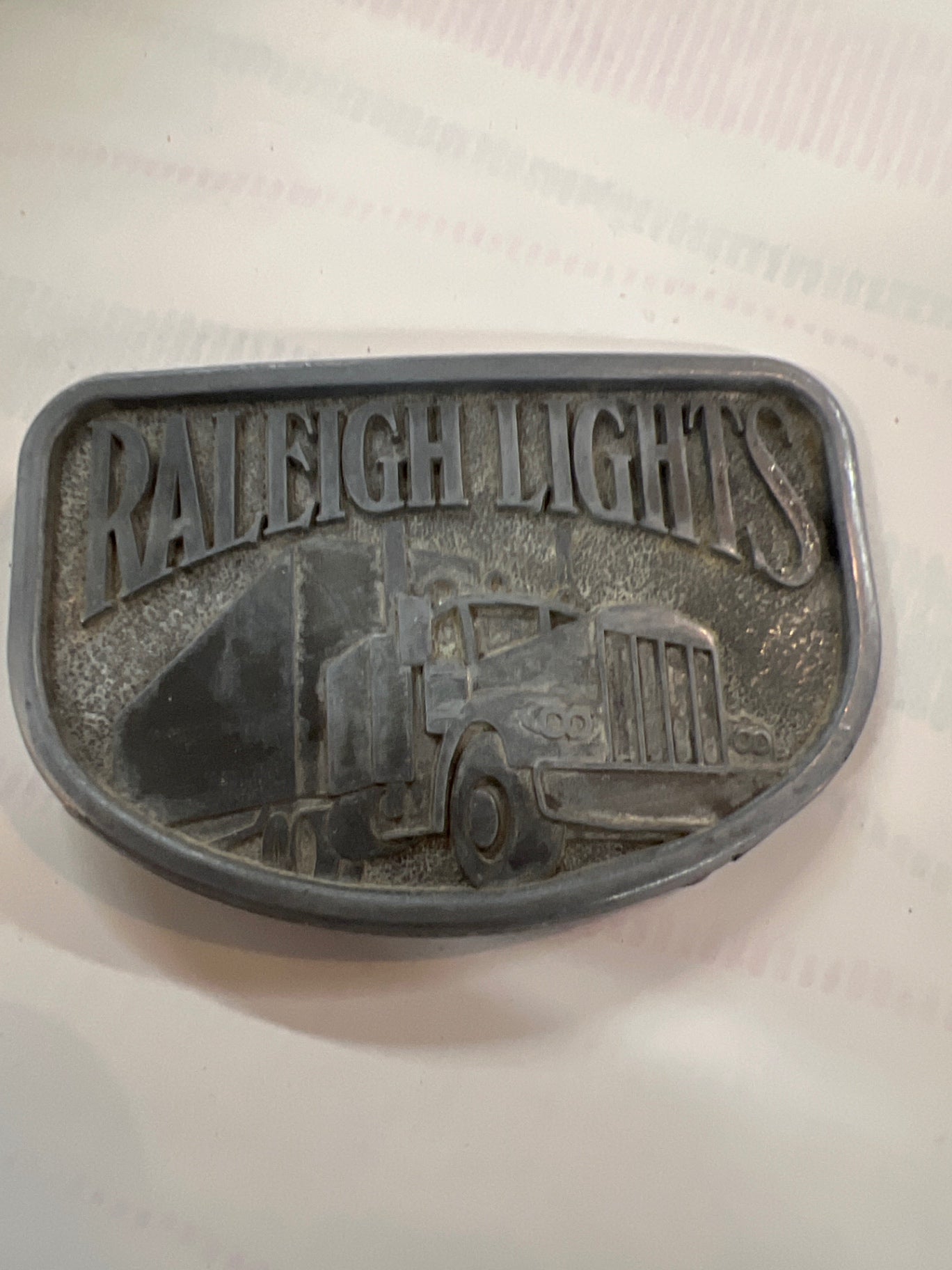 Vintage Raleigh Lights Trucker Belt Buckle – Big Rig Design – 1980s Tobacco Promo