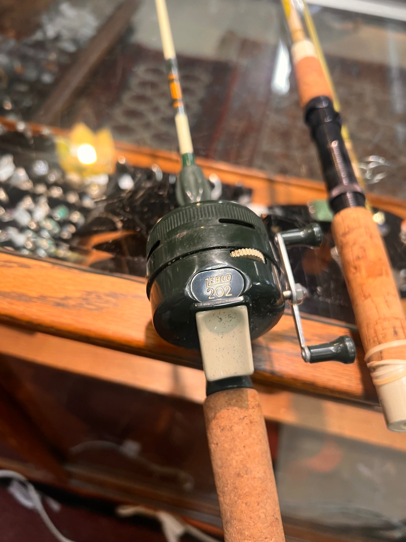 Vintage Zebco 202 Spincast Reel with Model 4020-5 5’ Rod – Classic Fiberglass Fishing Combo