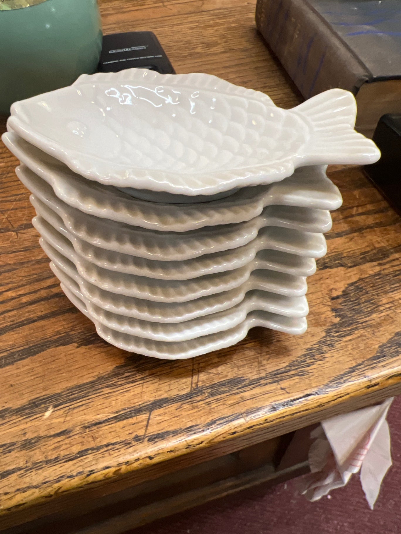 Set of 8 Ceramic Fish-Shaped Sauce Dishes – White Glazed Soy or Appetizer Bowls