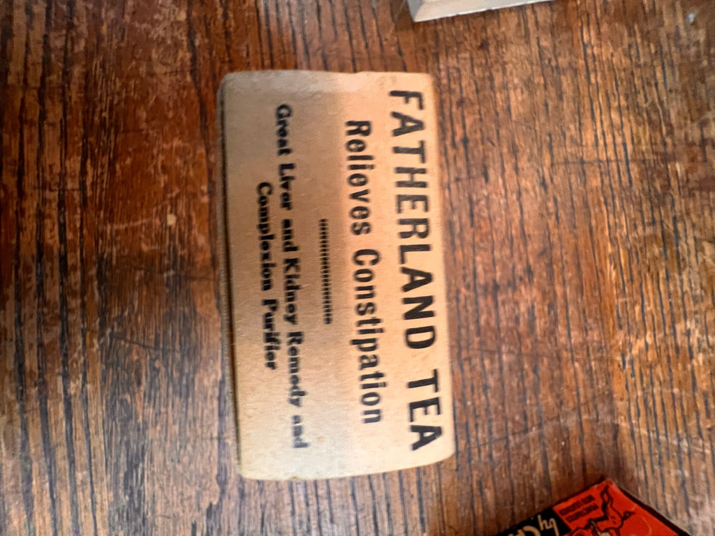 Antique Fatherland Tea Box – Full with Original Contents – Charles Stern, Pittsburgh, PA