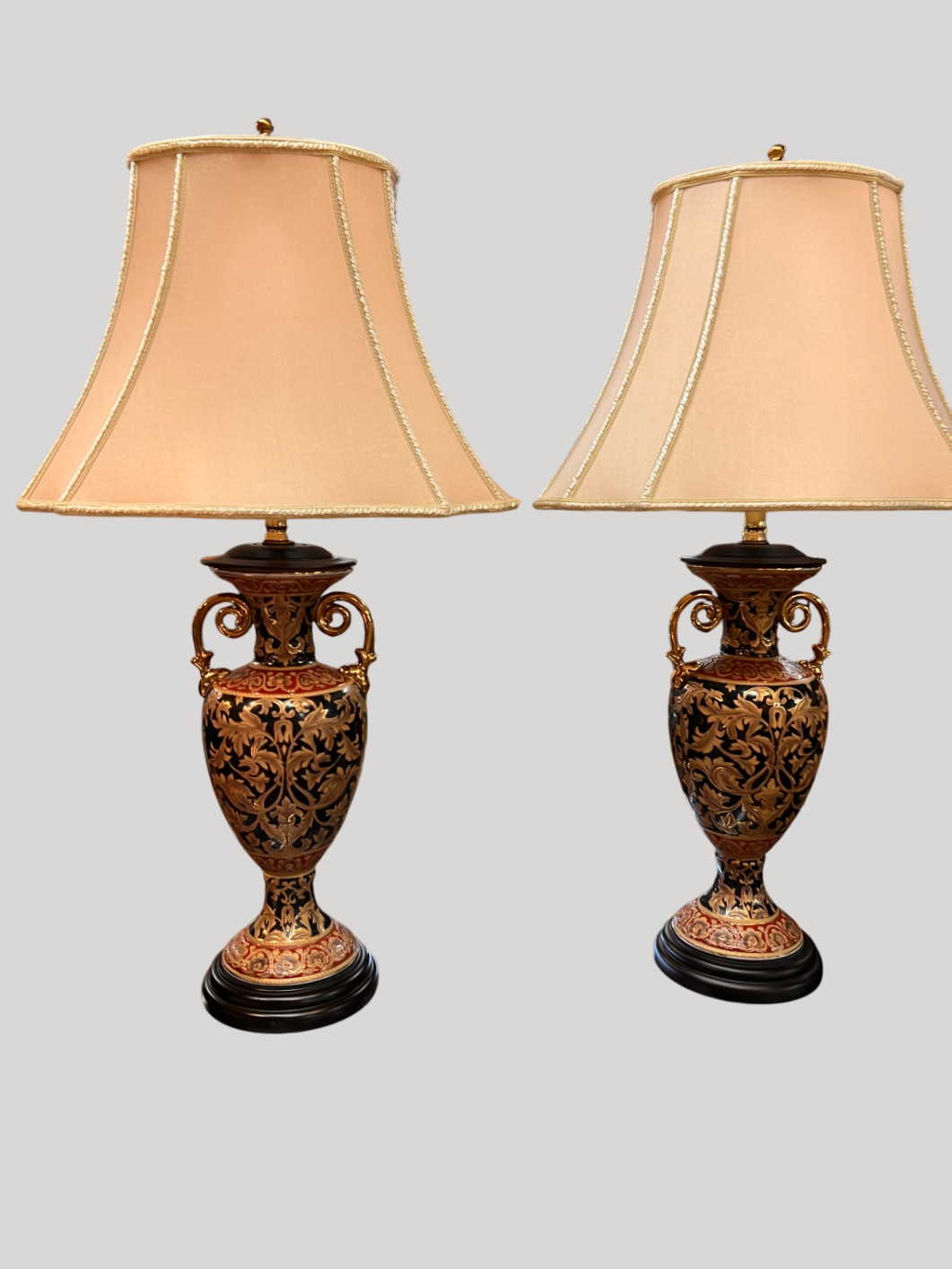 Pair of Oriental Accent Urn Table Lamps – Black & Gold Floral – Asian Style – With Shades – 30” Tall