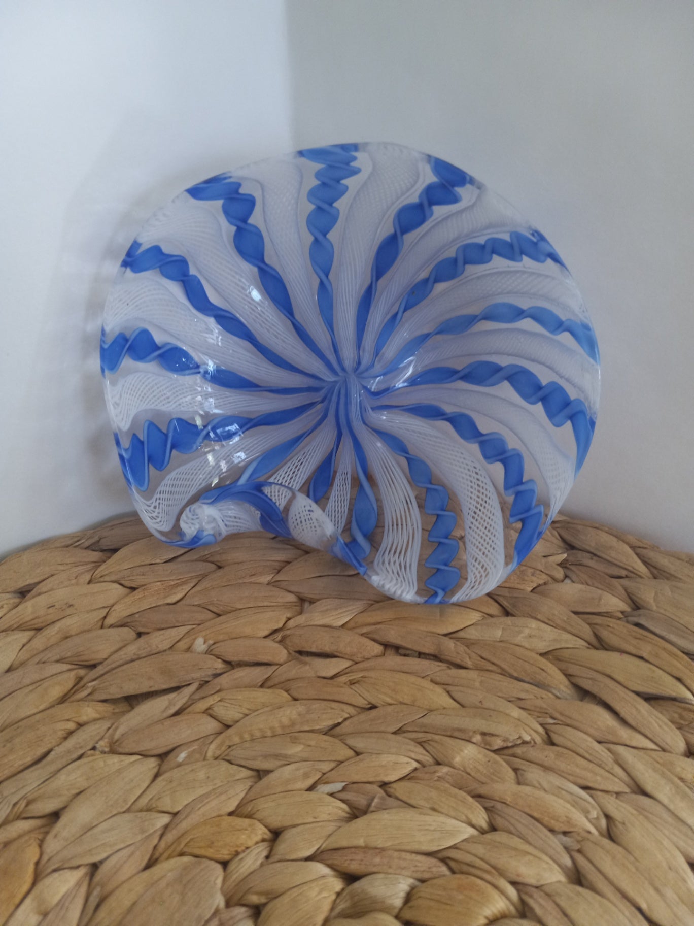Murano Zanfirico latticino bowl dsc